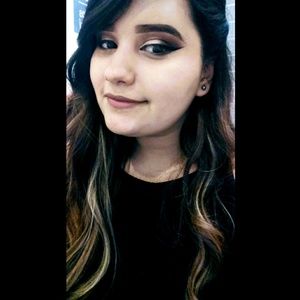 Meet your Posher, Jocelyn